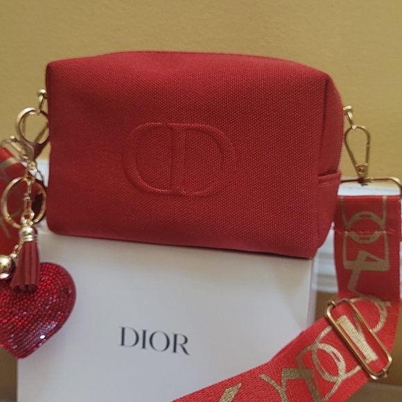 Dior - Picture 9 of 15